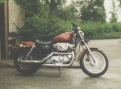 Harley-Davidson XLH883