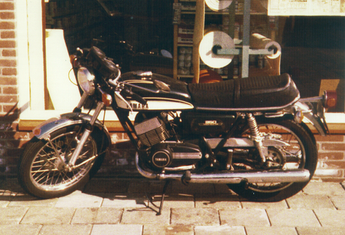 Yamaha RD350