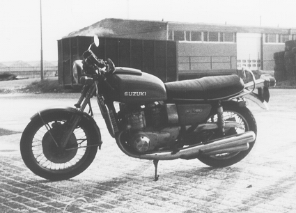 Suzuki GT750